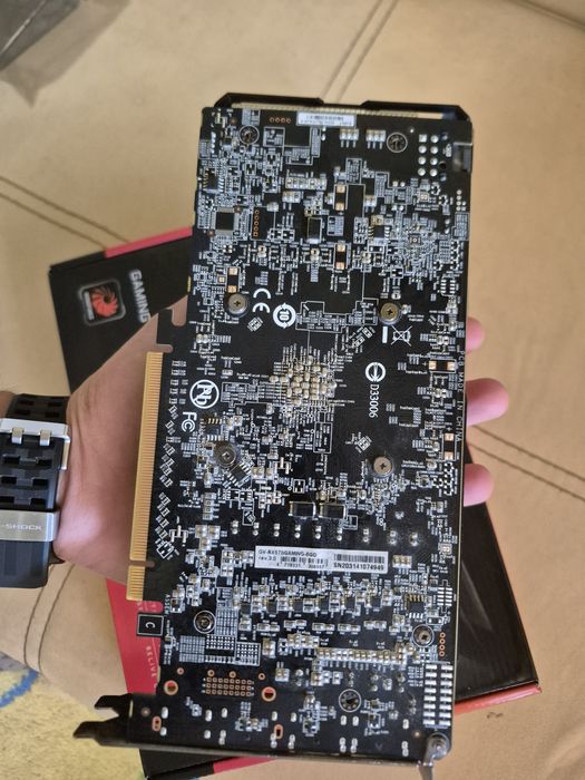 AMD Radeon RX 570 8GB - като нова