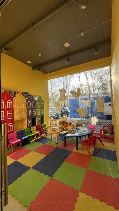 Доступна почасовая аренда кабинетов.
Уебный центр Unicum City! каб