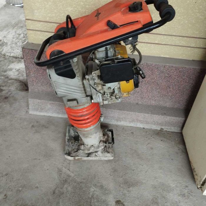 Аренда трамбовка кенгуру (выбронога) ва бошка инструментлар.