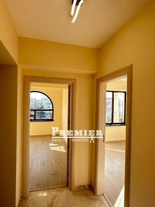 Продава се Тристаен апартамент в Свети Влас - 87 кв.м за 2012 €/кв.м - Снимка #3