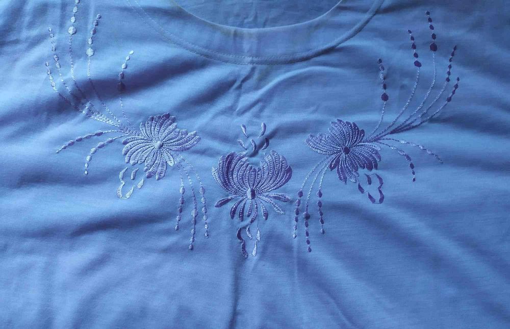 Футболка женская (блуза)