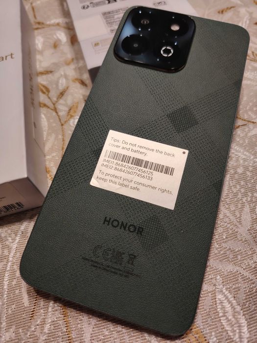 Honor 200 smart, чисто нов, с 2 години гаранция