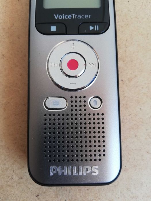Аудио рекордер Philips DVT2050 8GB
