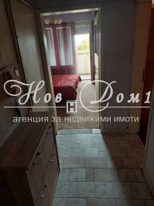 Дава се под наем Двустаен апартамент в Варна, Червен площад - 60 кв.м за 325 € - Снимка #4