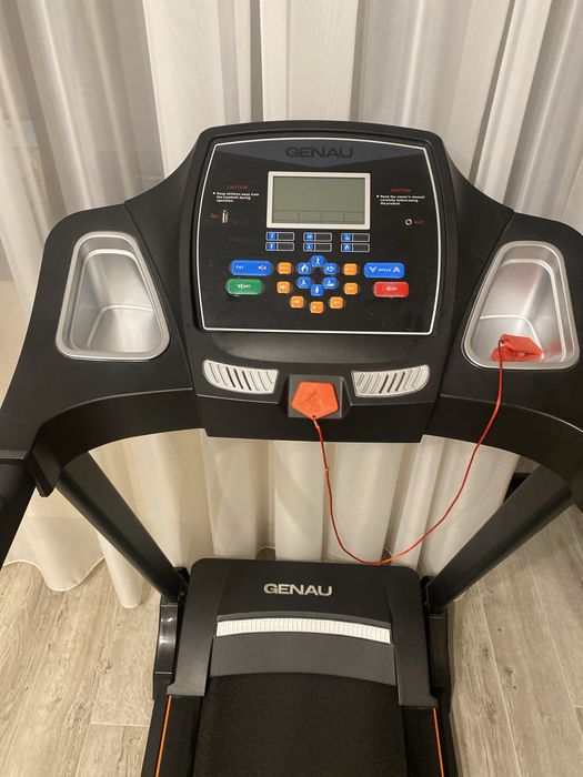 Беговая дорожка Genau TR50