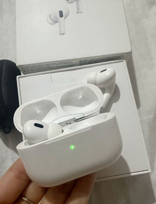 Продаю оригинал AirPods Pro (2nd generation) (версия USB-C)