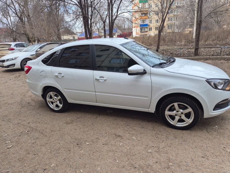 Продам  Лада Гранта в отличном состоянии