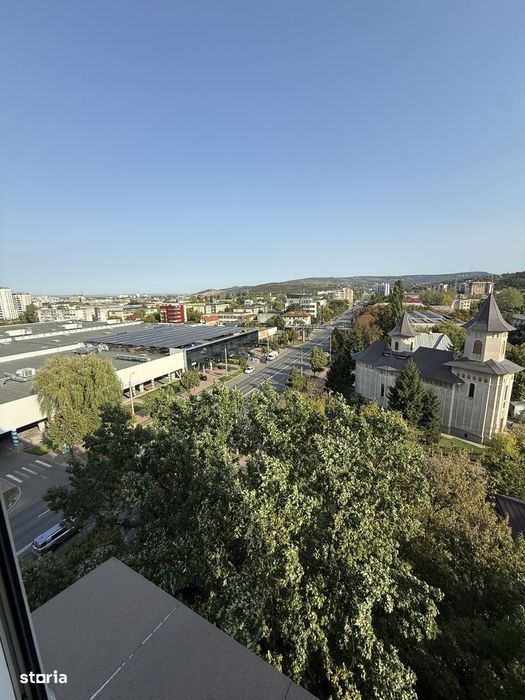 Apartament 3 camere, balcon și aer condiționat