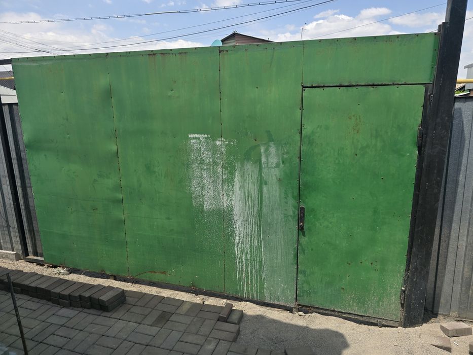 Ворота откатные с калиткой