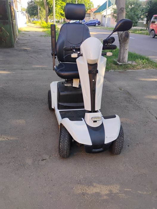 Vind scuter electric in stare de funcționare