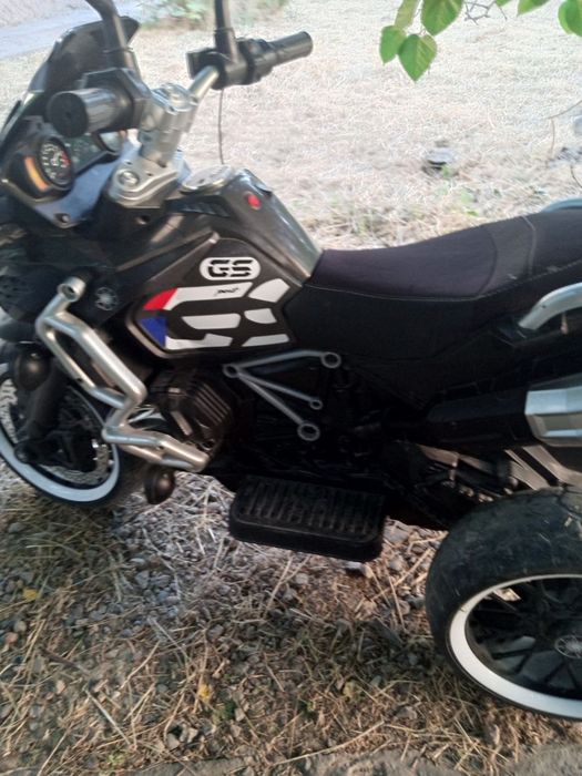 Bolalar motosikli sotiladi