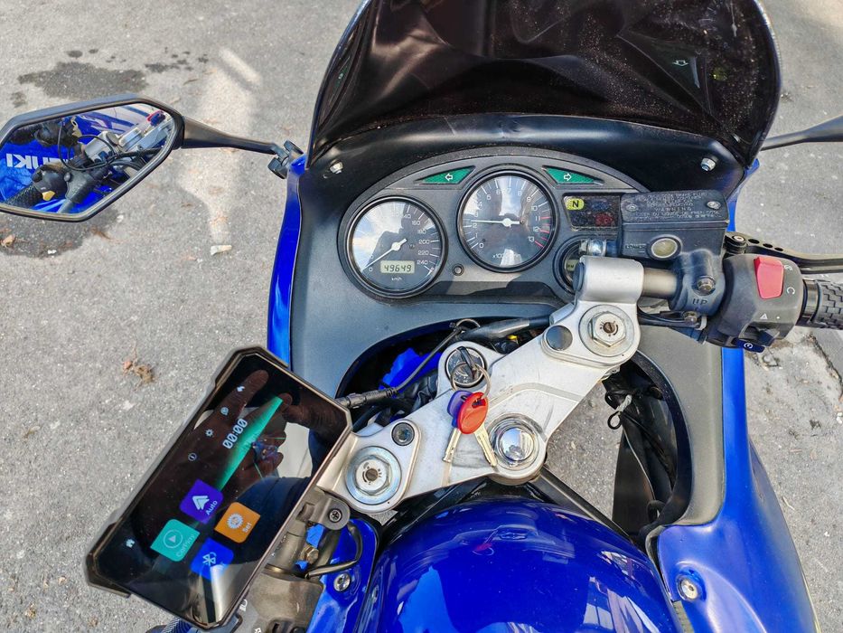 Suzuki GSX600F Katana 2004 cu topcase Shad SH44