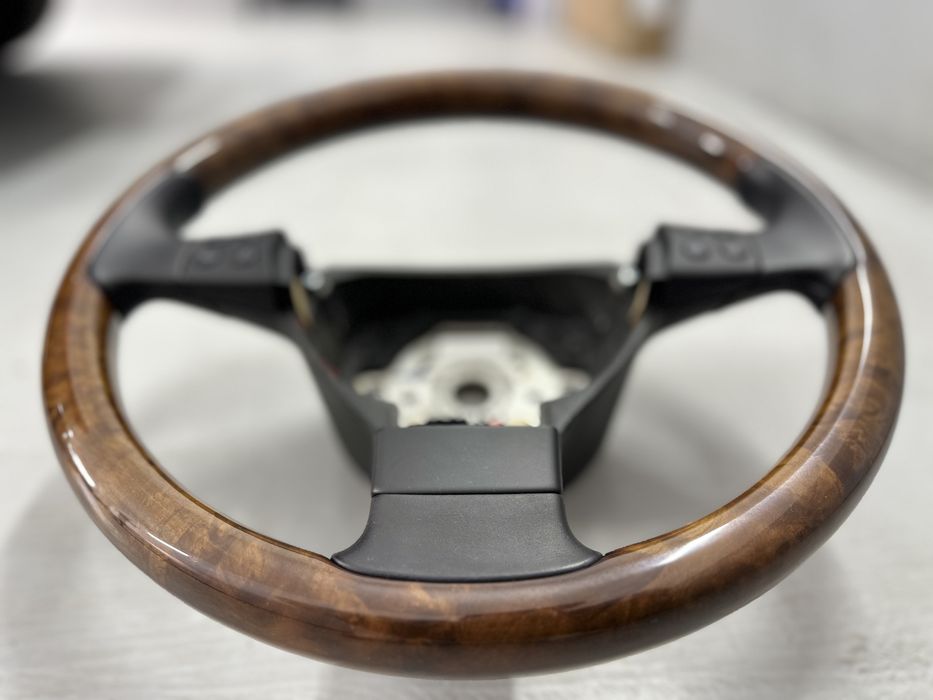 Volan MAHON pentru Vw Passat B6 - NOU -