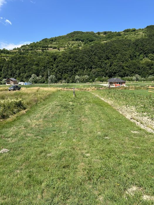 Vand teren pe Buden în Feldru,suprafata 16 ari