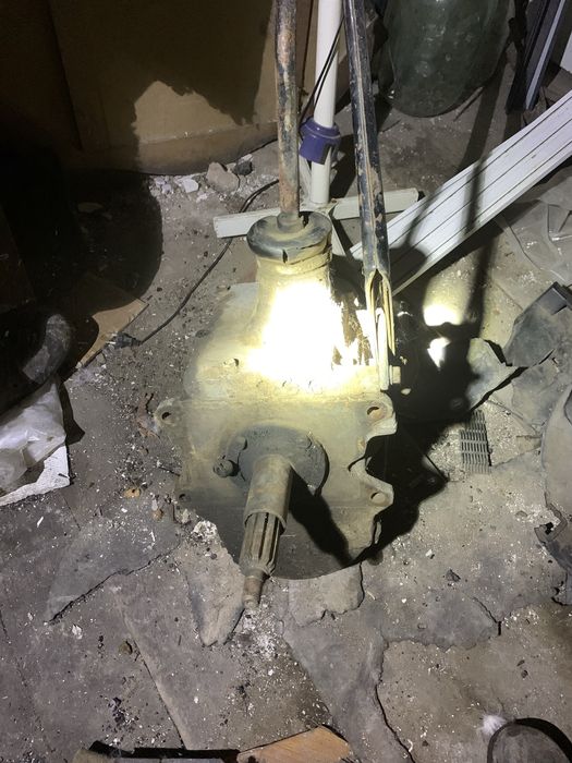 Продам запчасти на газон