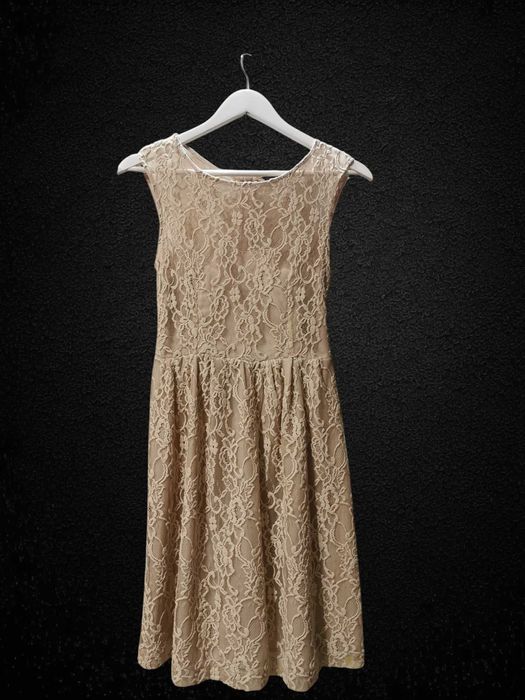 Дантелена рокля Zara