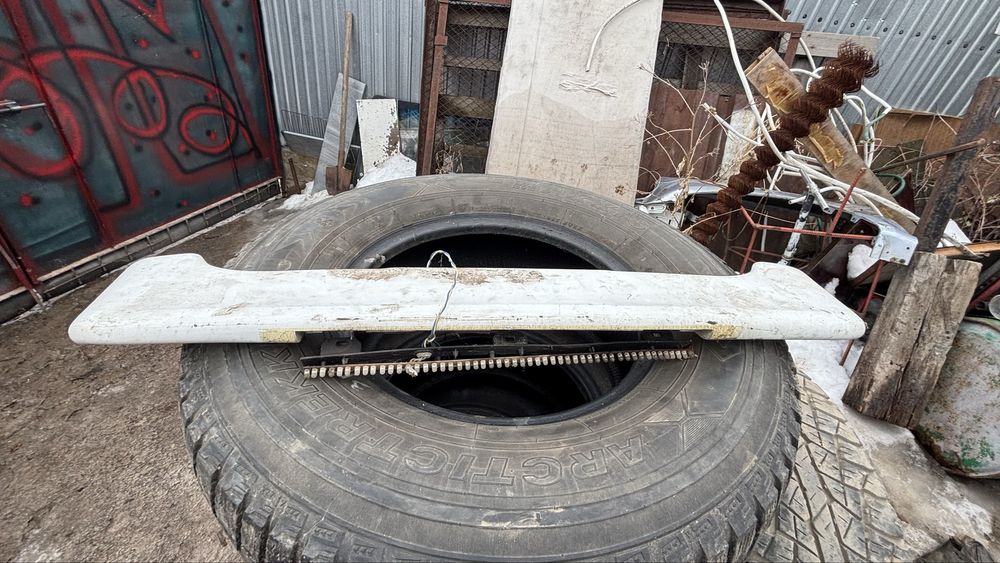 Продам сполера на авто