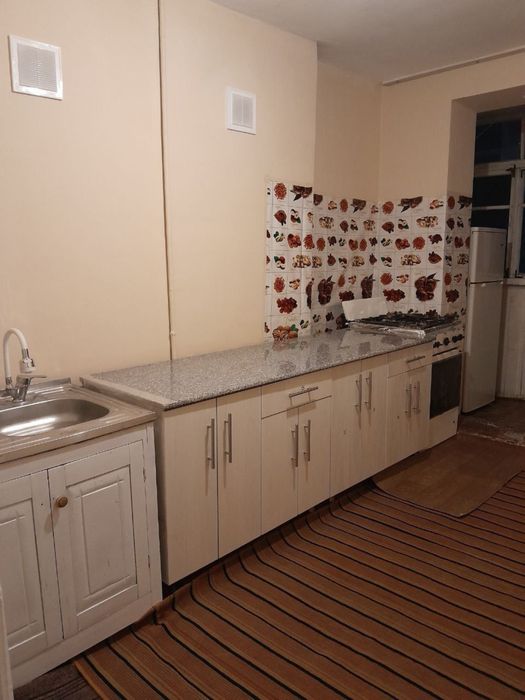 Sdayotsya 2x komnatnaya kvartira