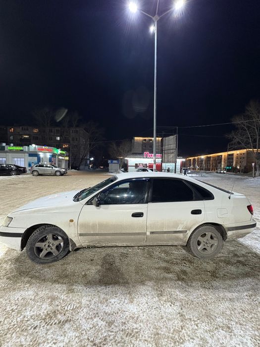Продам Toyota Carina e