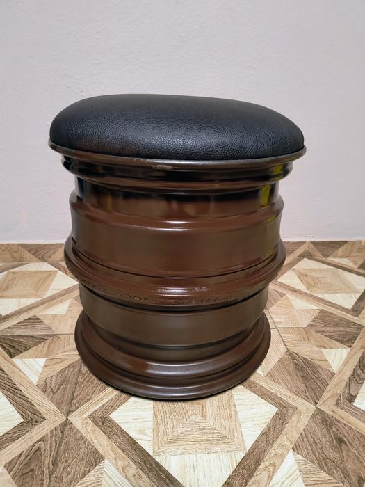 Vând taburet din jante