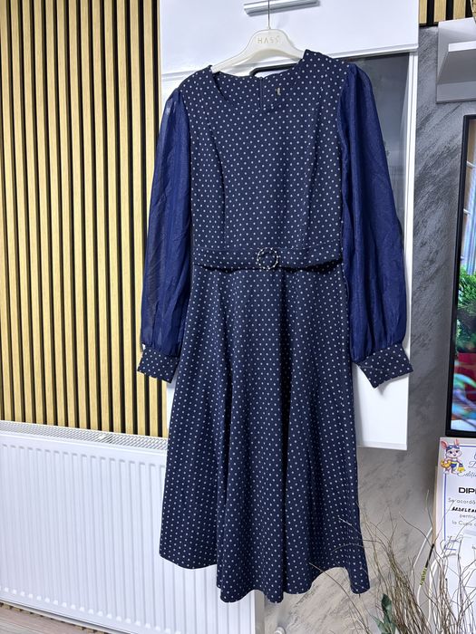 Rochie midi eleganta