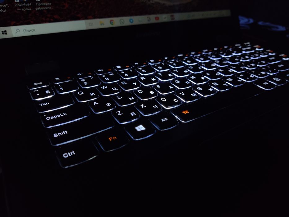 Лаптоп Lenovo yoga 500 14IBD 360°