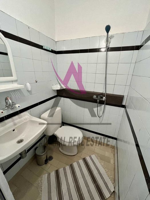 Дава се под наем Двустаен апартамент в Варна, ВИНС - 42 кв.м за 357 € - Снимка #3