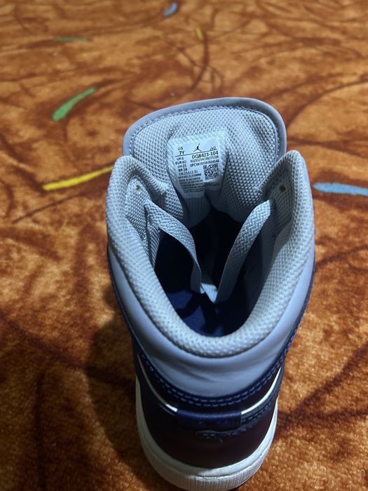 Vand Jordan 1 MID