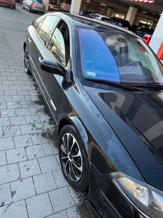 Здравейте продавам рено лагуна