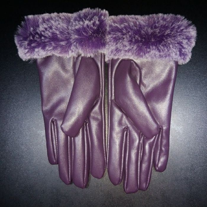 Перчатки кожзам продам