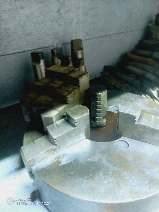 Токарный патрон, сверла