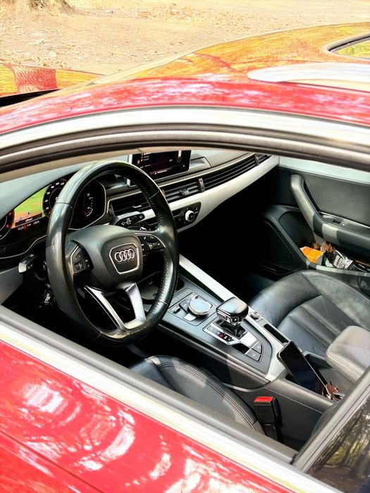 Audi A4 Avant 2.0 TDI 150 CP AUTOMATĂ | 2018 | 191.799 km
Preț: 15.999 €