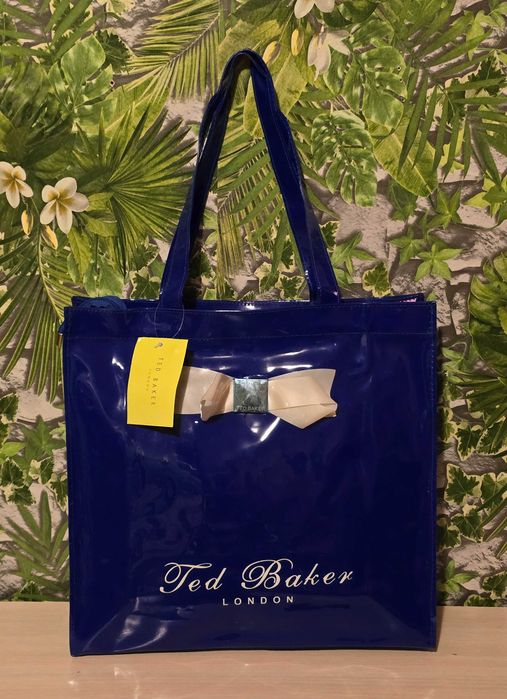 Ted Baker нова страхотна дамска чанта