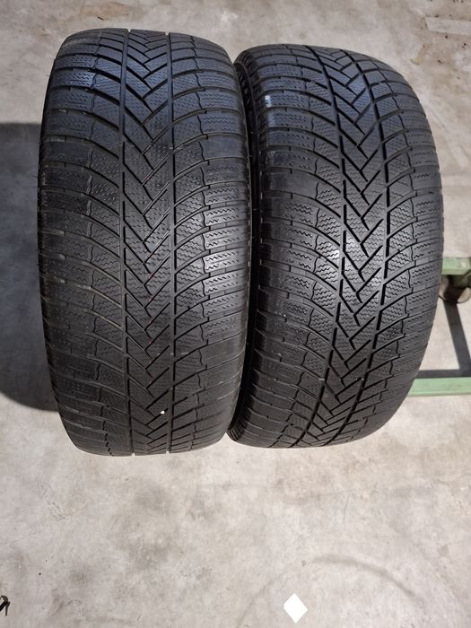 2 Anvelopele  M+S 255  55 18 Continental