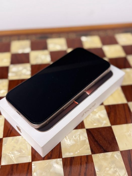 Iphone 16 Pro Desert Titanium