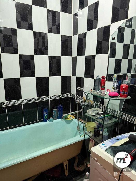 СРОЧНО Продается 3 комнатная квартира