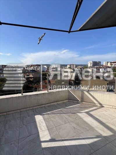 Дава се под наем Тристаен апартамент в Варна, Колхозен пазар - 74 кв.м за 511 € - Снимка #5