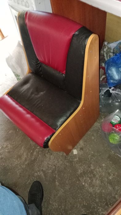 Продам кухонную мебель