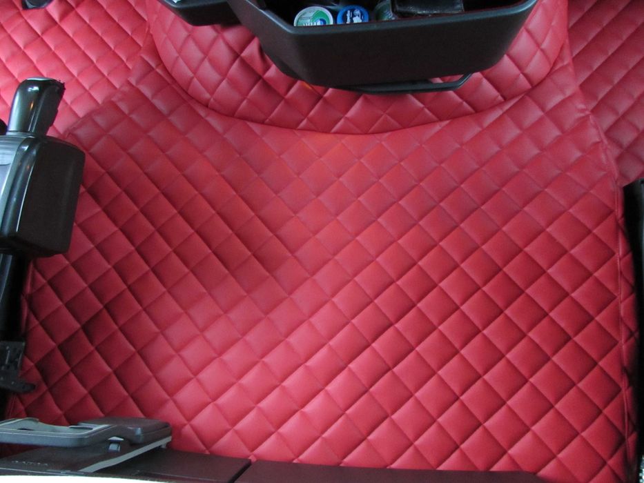 Стелки за камион Волво Volvo FH4 2014+ под 2 нива Еко кожа