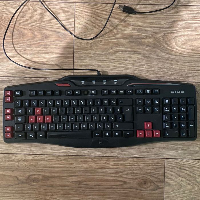 Клавиатура Logitech g103