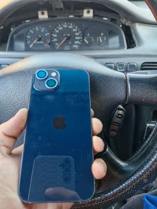 Продам айфон 13 128гб 100%