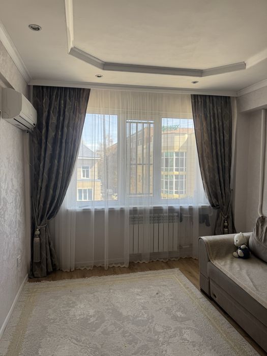 Срочно продам штор, состояние отличное