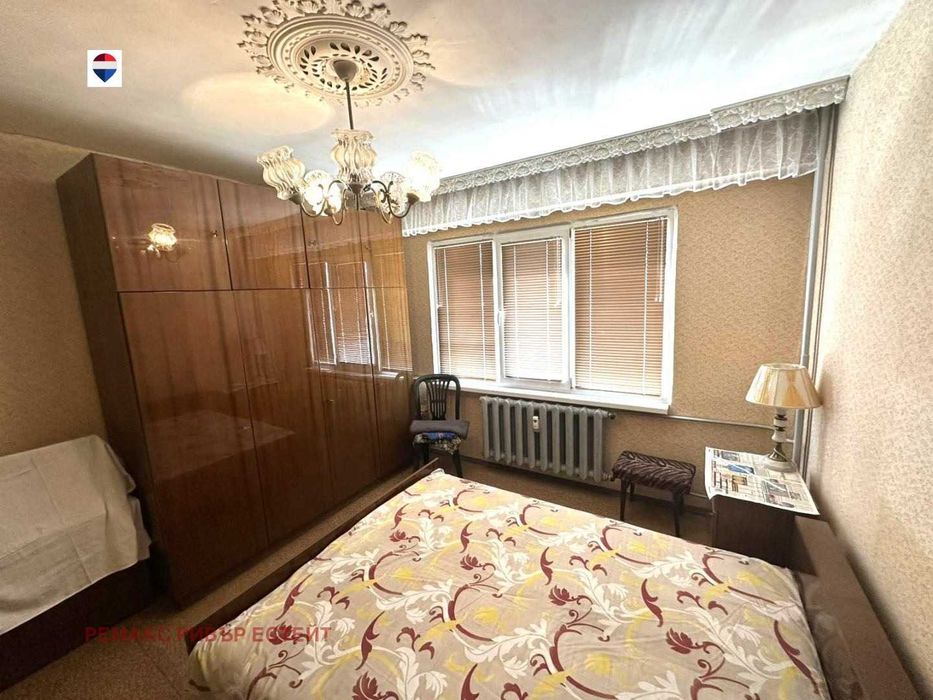 Четиристаен апартамент за продажба кв. Здравец Север 1