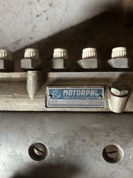 Продается ТНВД для грузового автомобиля Татра