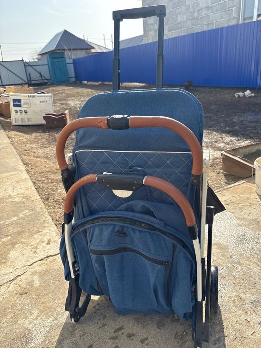 Продам коляску Состояние нормально