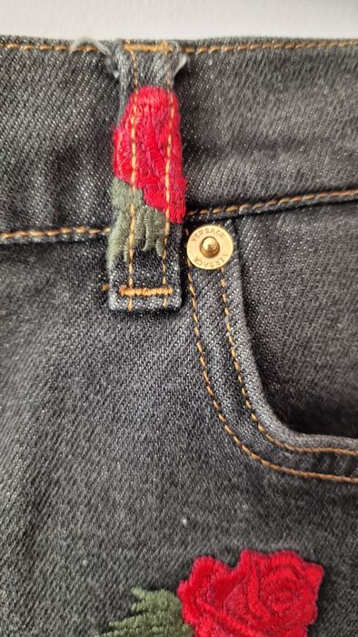 100% оригинални къси дънкови панталонки Versace