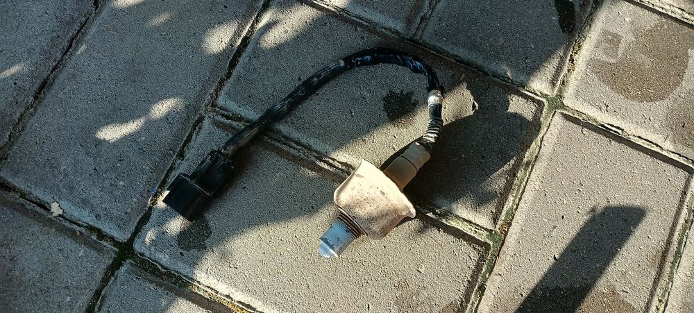 Хундай акцент  подлокотник лябдазон