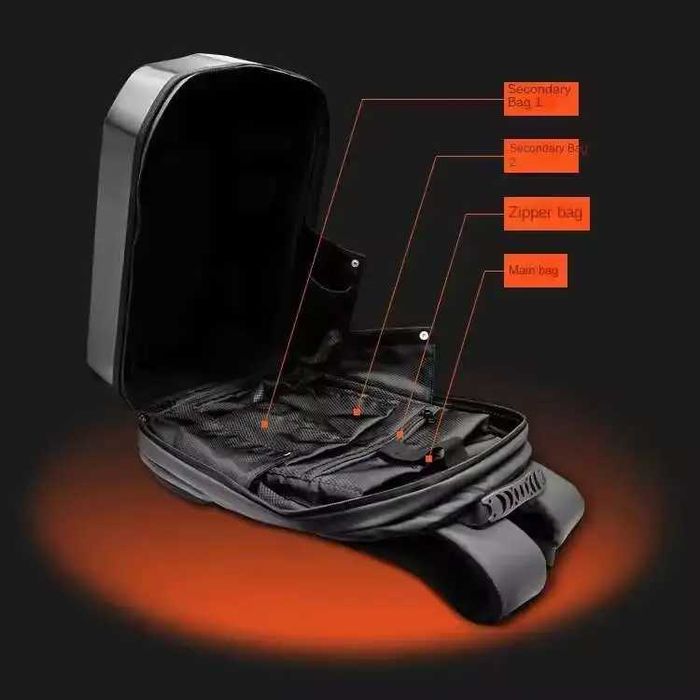 Раница за мотор с вградена задна светлина