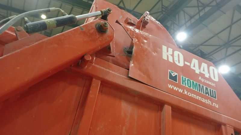 мусоровоз ГАЗ 3309