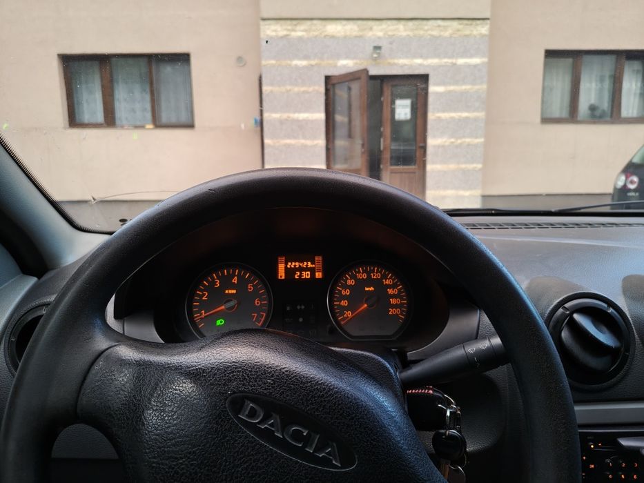 Dacia logan 1.5dci 2006 Al doilea proprietar